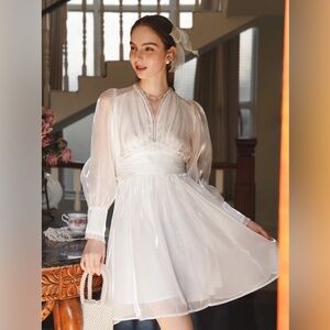 Rosie Posie Luminous White Whimsical Dress with Lace Trim NWT size large